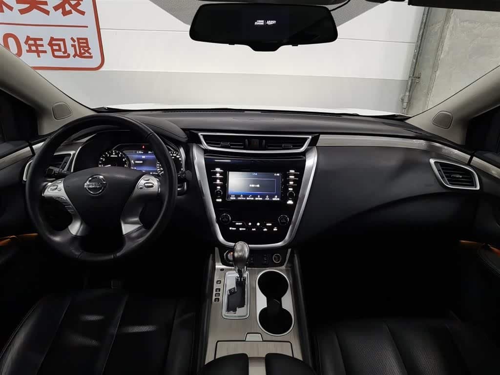 2017 Nissan Murano White, 106,000 km, China export – photo 5