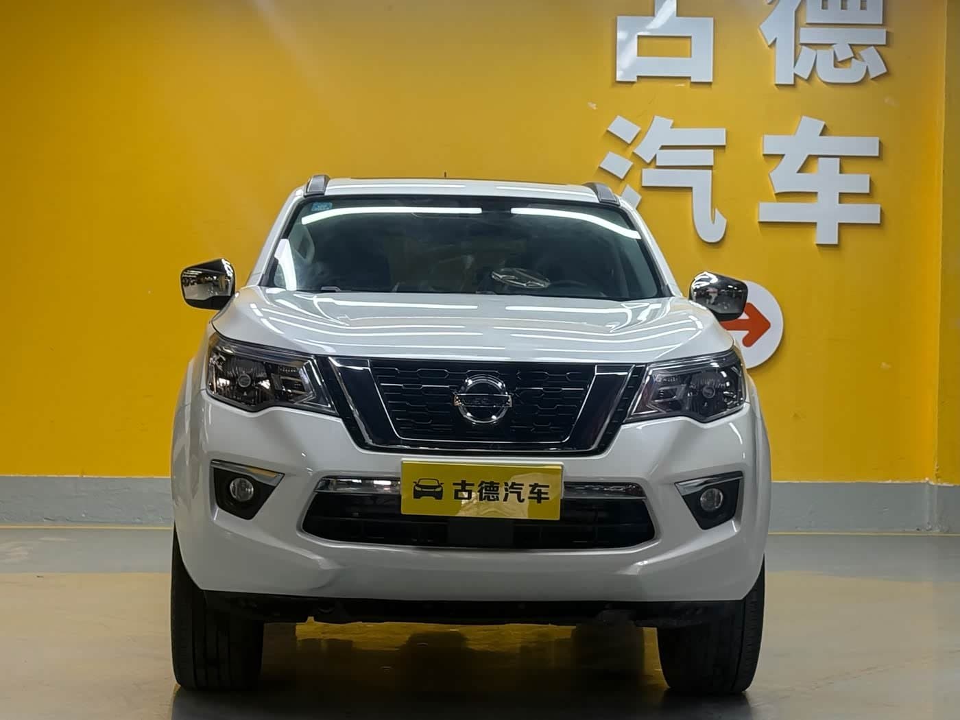 2019 Nissan Terra White, 30,000 km, China export – photo 2