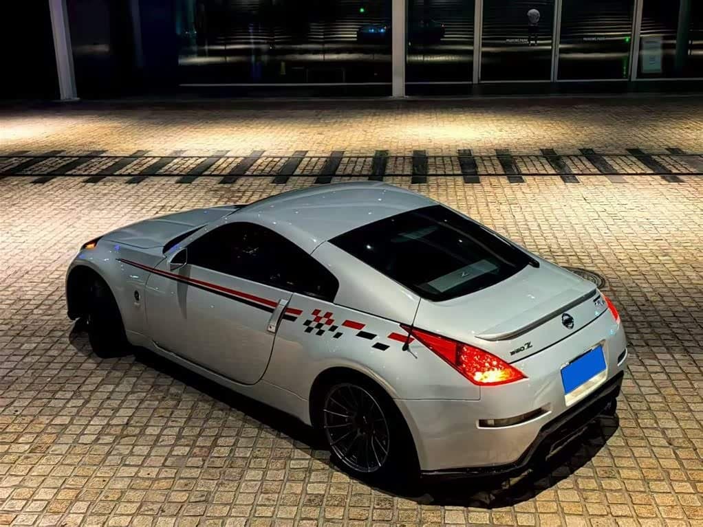 - Nissan 350Z 银灰色, 60,000 km, China export – photo 2