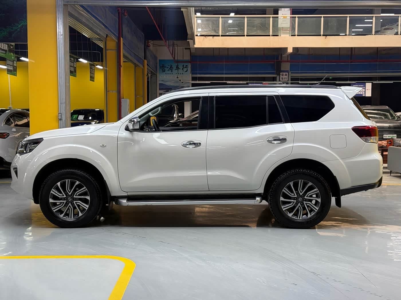 2019 Nissan Terra White, 30,000 km, China export – photo 4