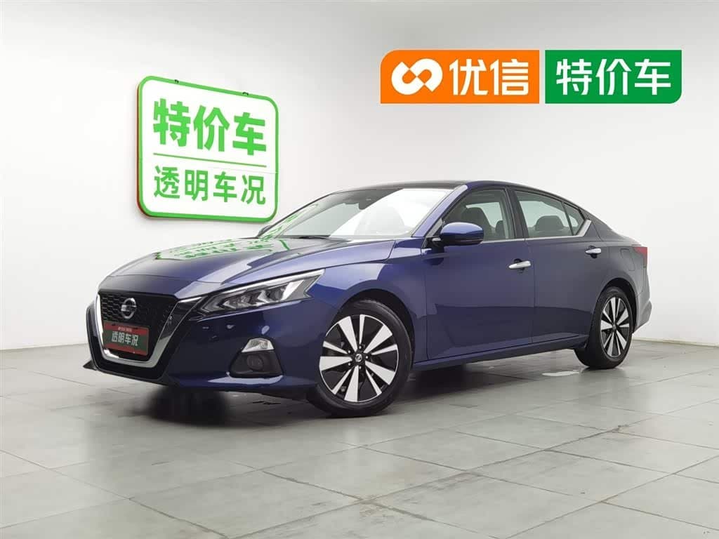 2020 Nissan Teana Blue, 87,300 km, China export – photo 1