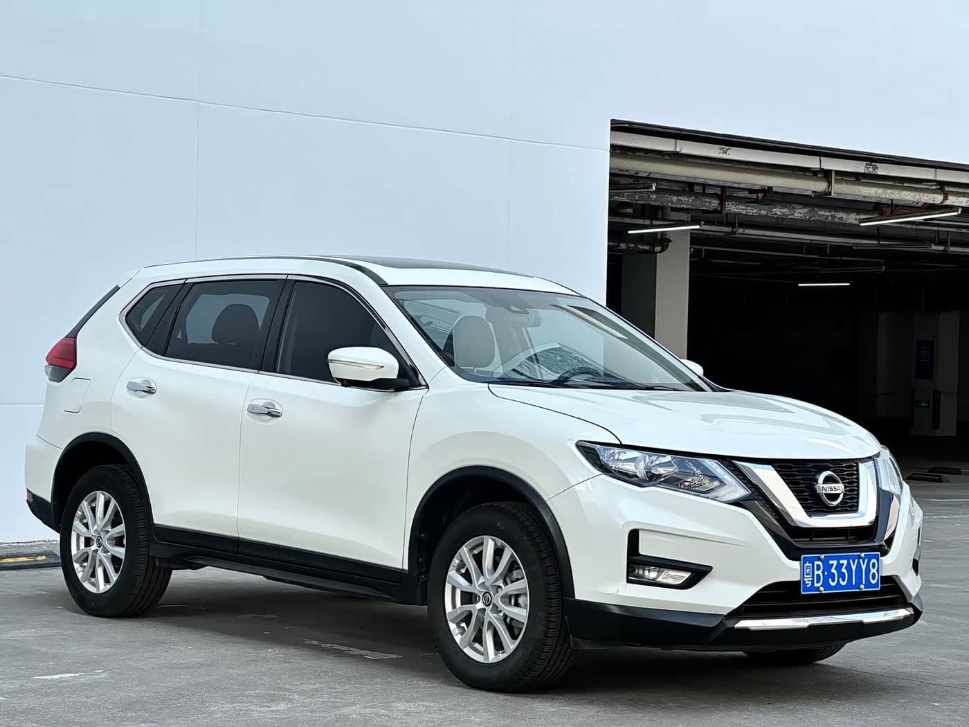 2018 Nissan X-Trail White, 70,000 km, China export – photo 3
