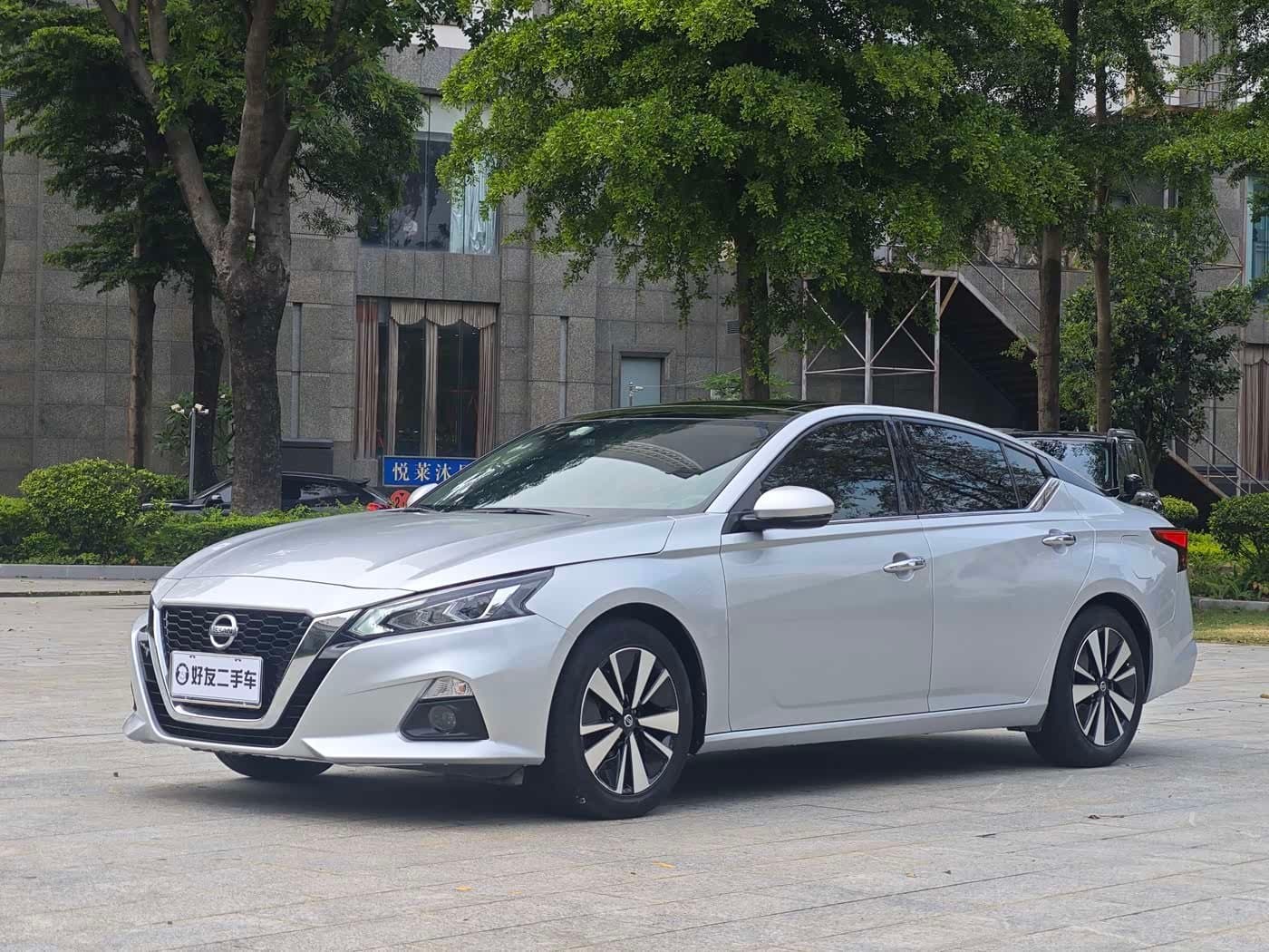 2020 Nissan Teana 银灰色, 62,700 km, China export – photo 1