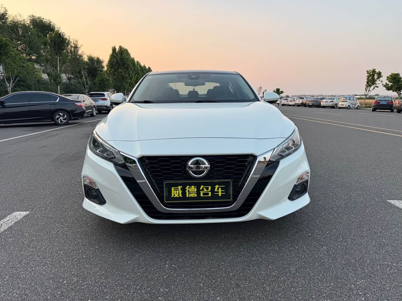 2019 Nissan Teana White, 33,000 km, China export – photo 2