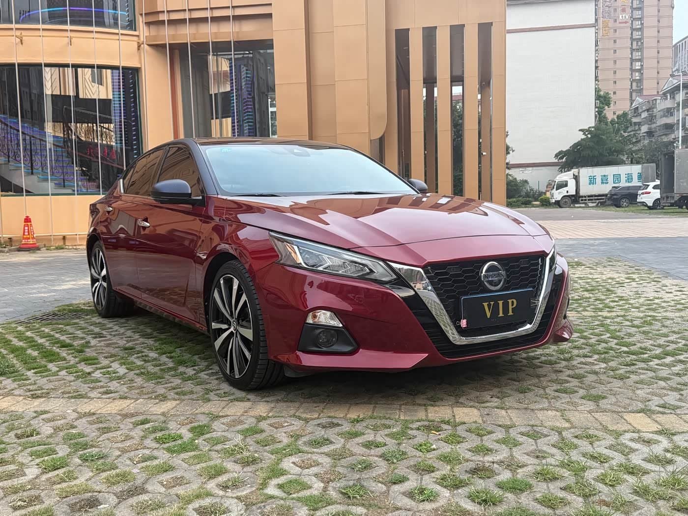 2018 Nissan Teana Red, 88,010 km, China export – photo 3