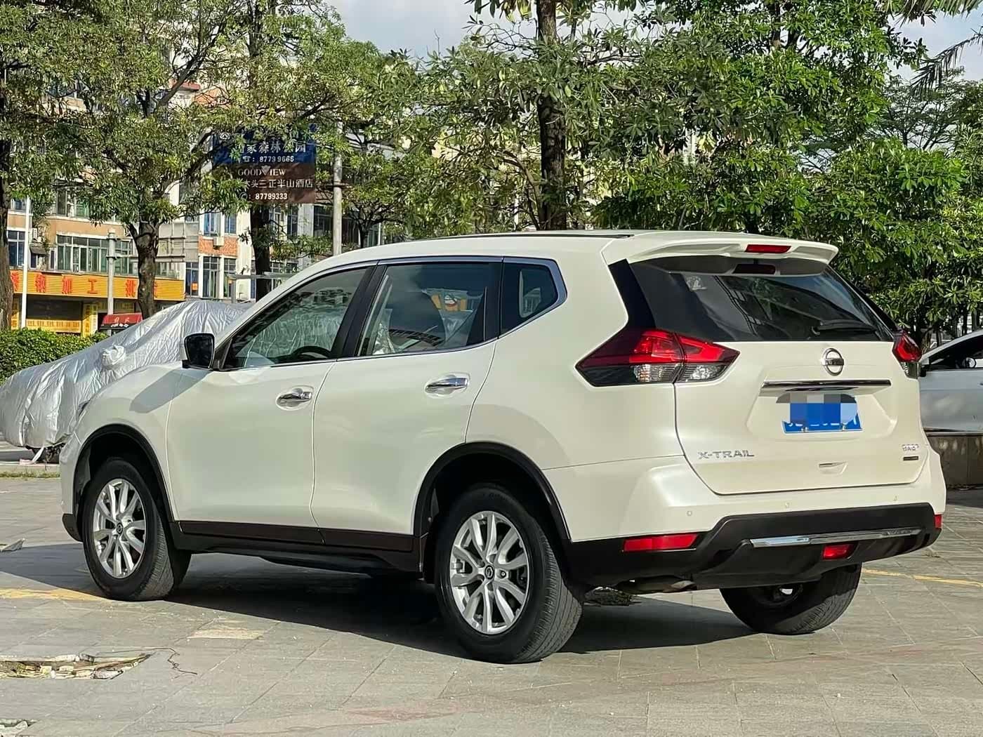 2019 Nissan X-Trail White, 70,000 km, China export – photo 4