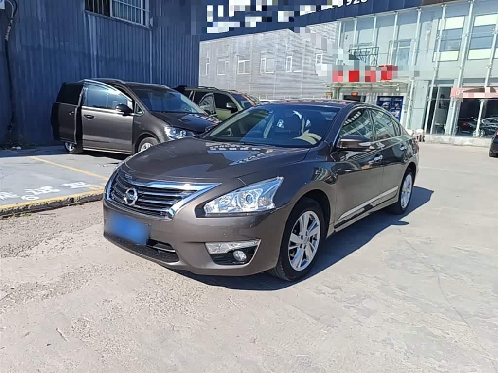 2015 Nissan Teana Champagne, 89,900 km, China export – photo 1