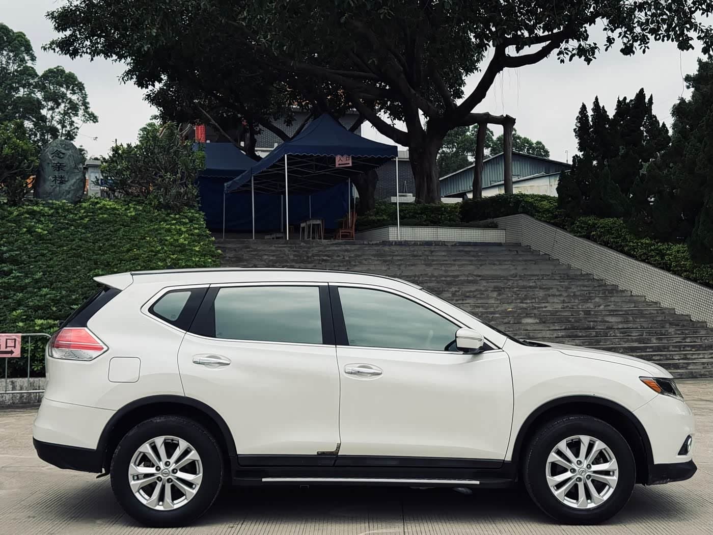 2014 Nissan X-Trail White, 110,000 km, China export – photo 7