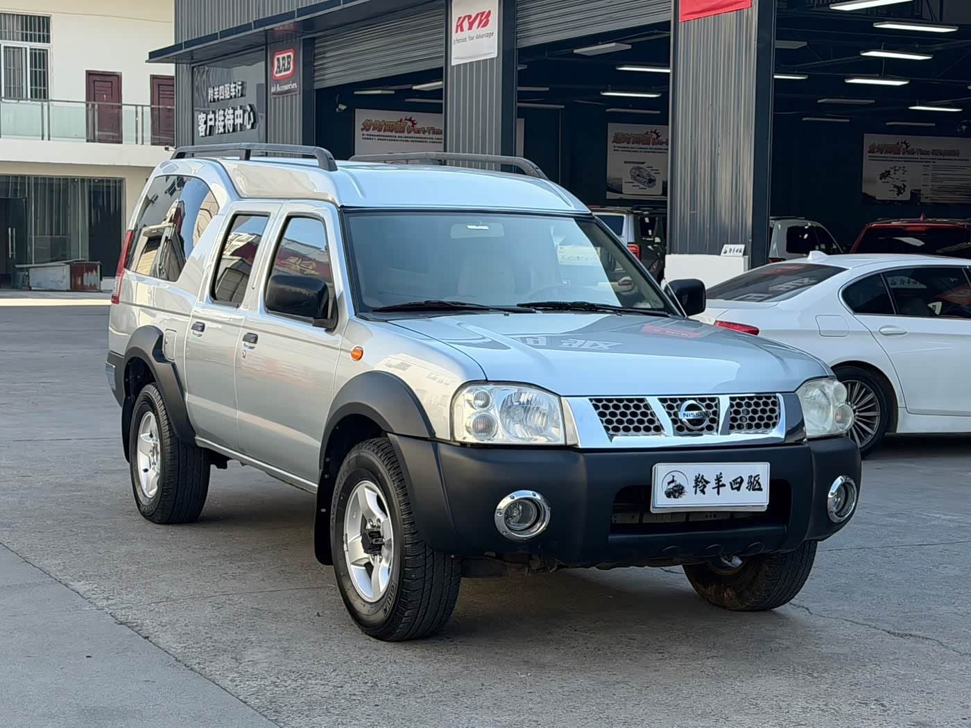 2013 Nissan ZN Van 银灰色, 97,000 km, China export – photo 3