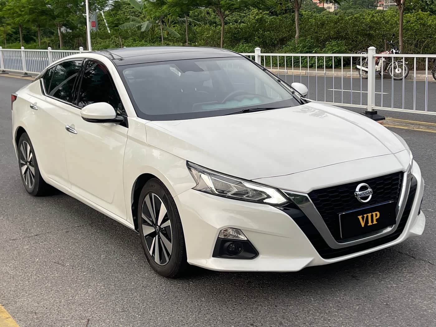 2020 Nissan Teana White, 90,000 km, China export – photo 3