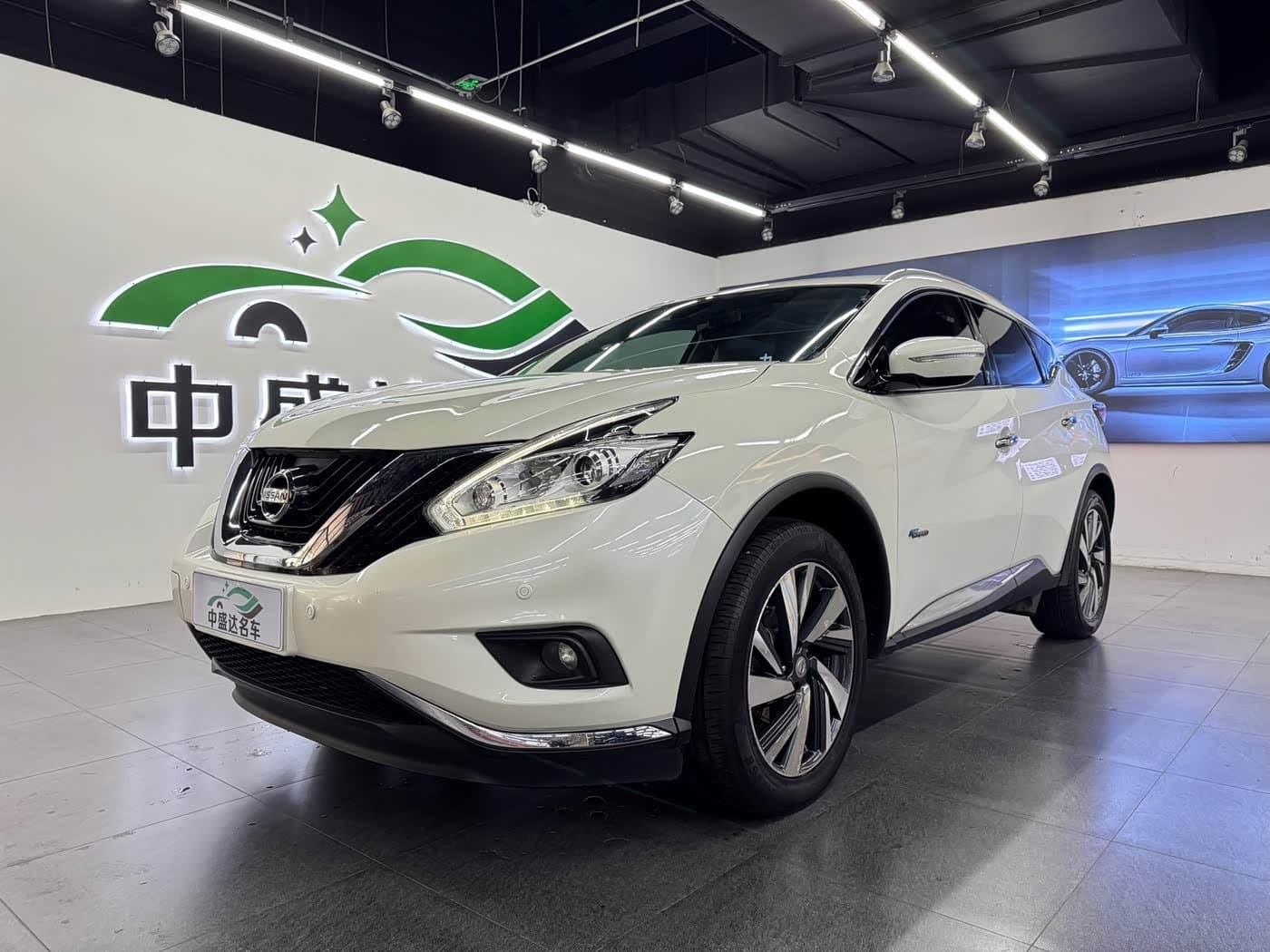 2017 Nissan Murano White, 120,000 km, China export – photo 1