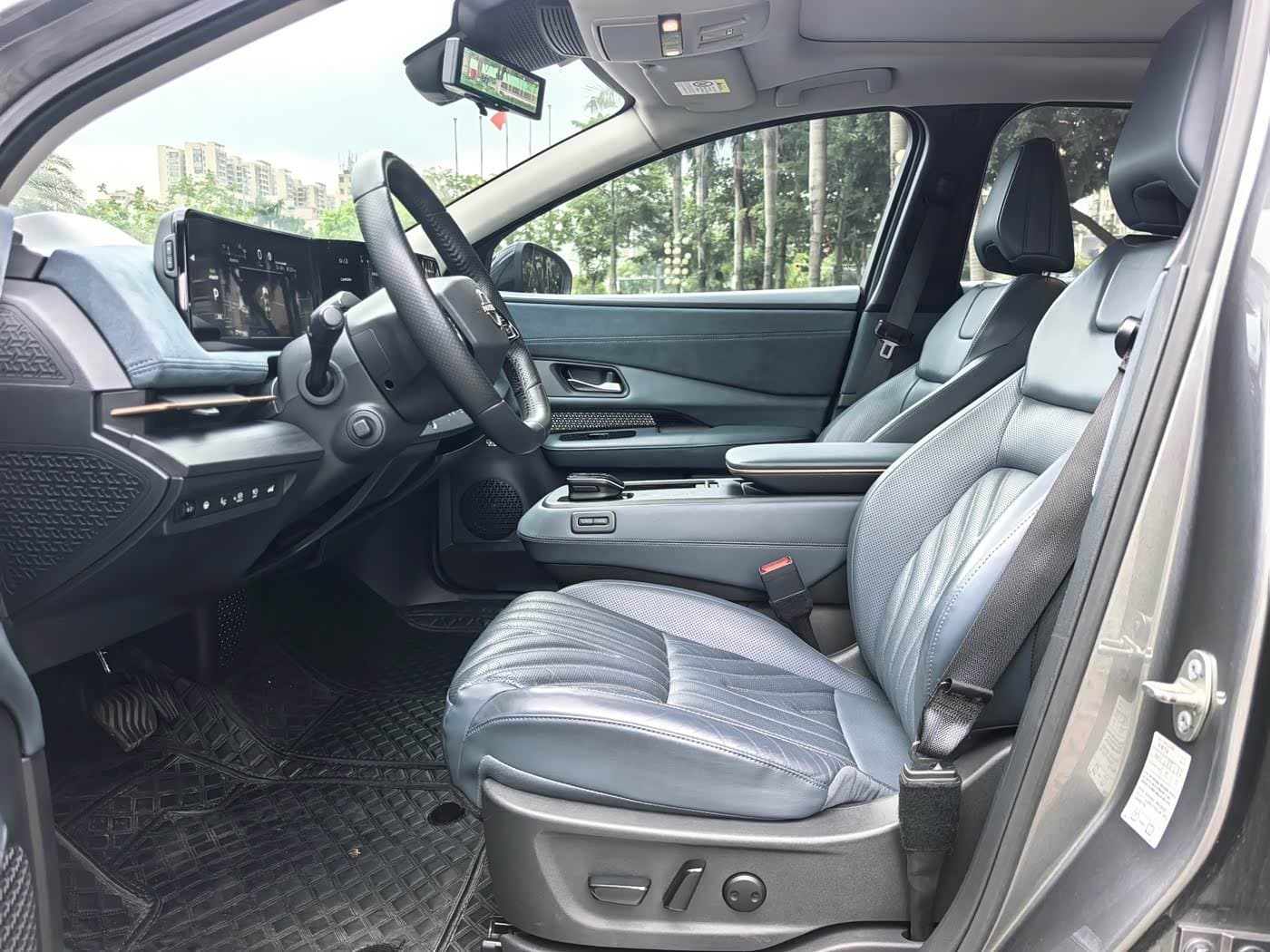 2022 Nissan ARIYA 银灰色, 126,000 km, China export – photo 6
