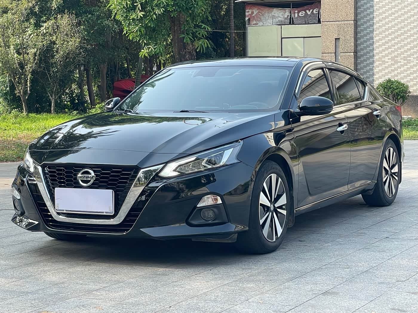 2020 Nissan Teana Black, 56,000 km, China export – photo 1