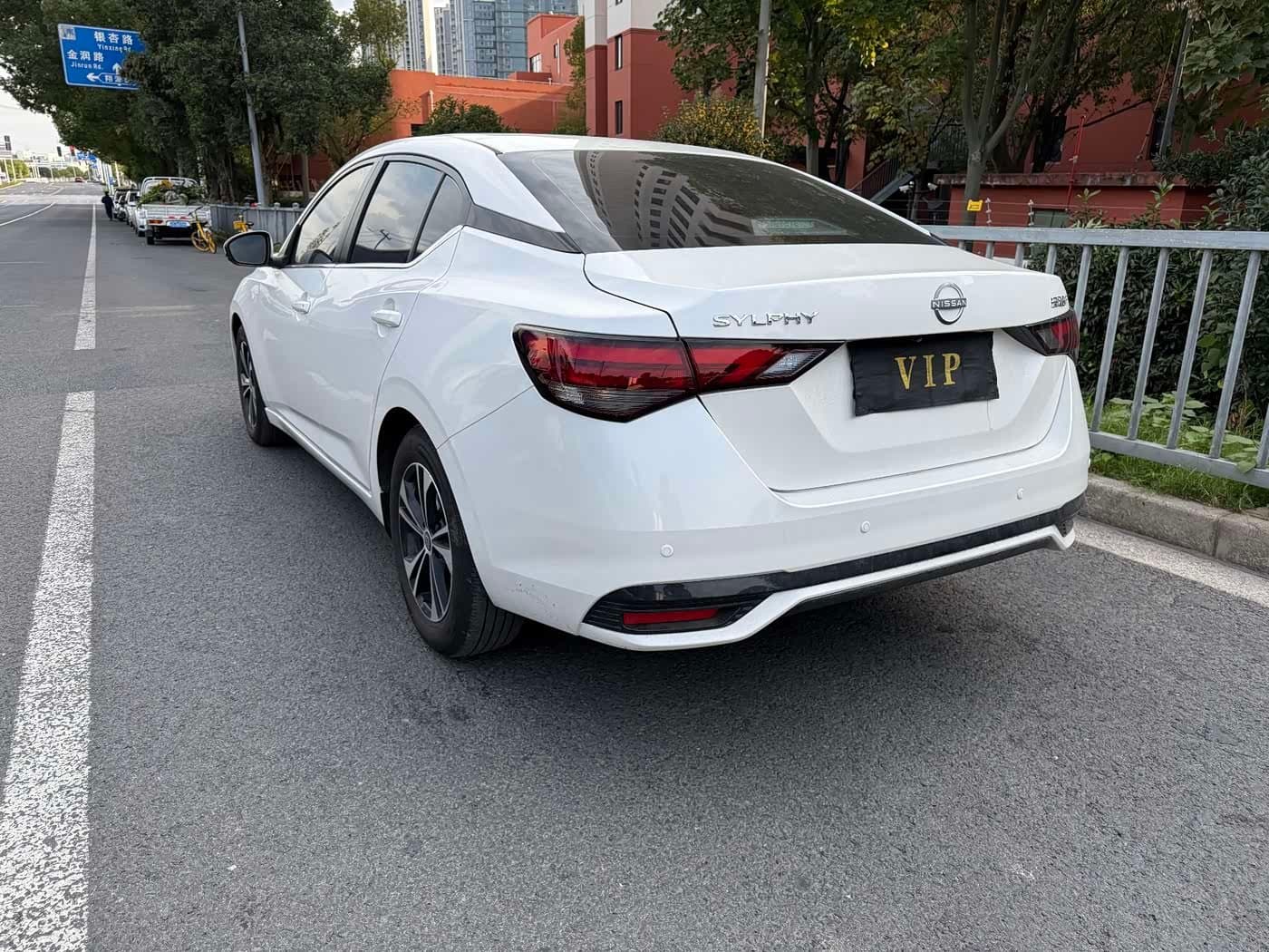 2025 Nissan Sylphy White, 5,000 km, China export – photo 5