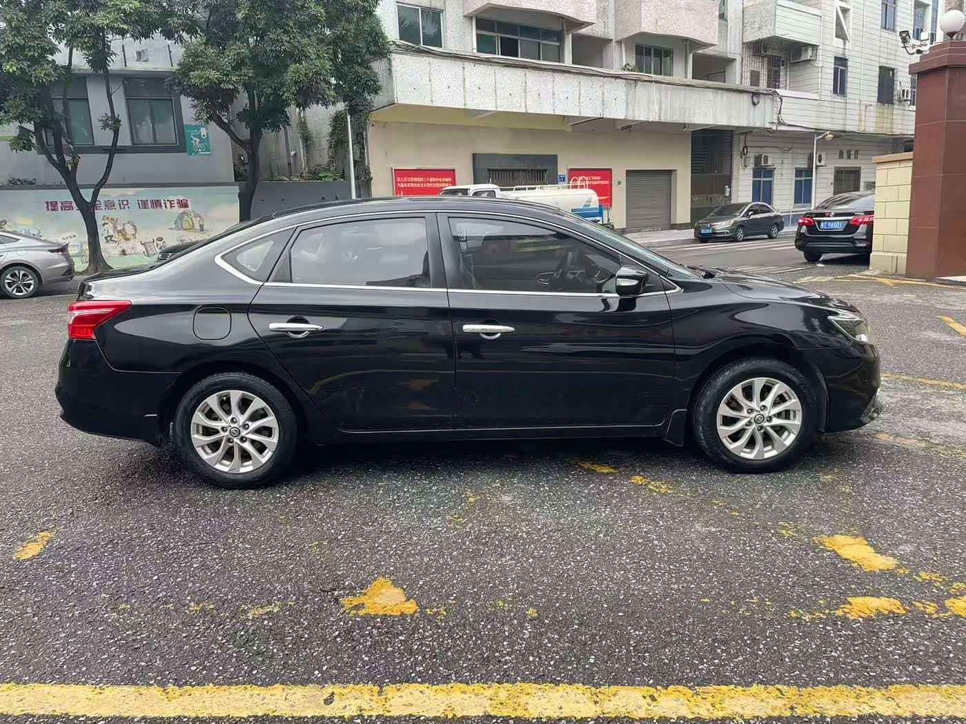 2016 Nissan Sylphy Black, 100,000 km, China export – photo 4