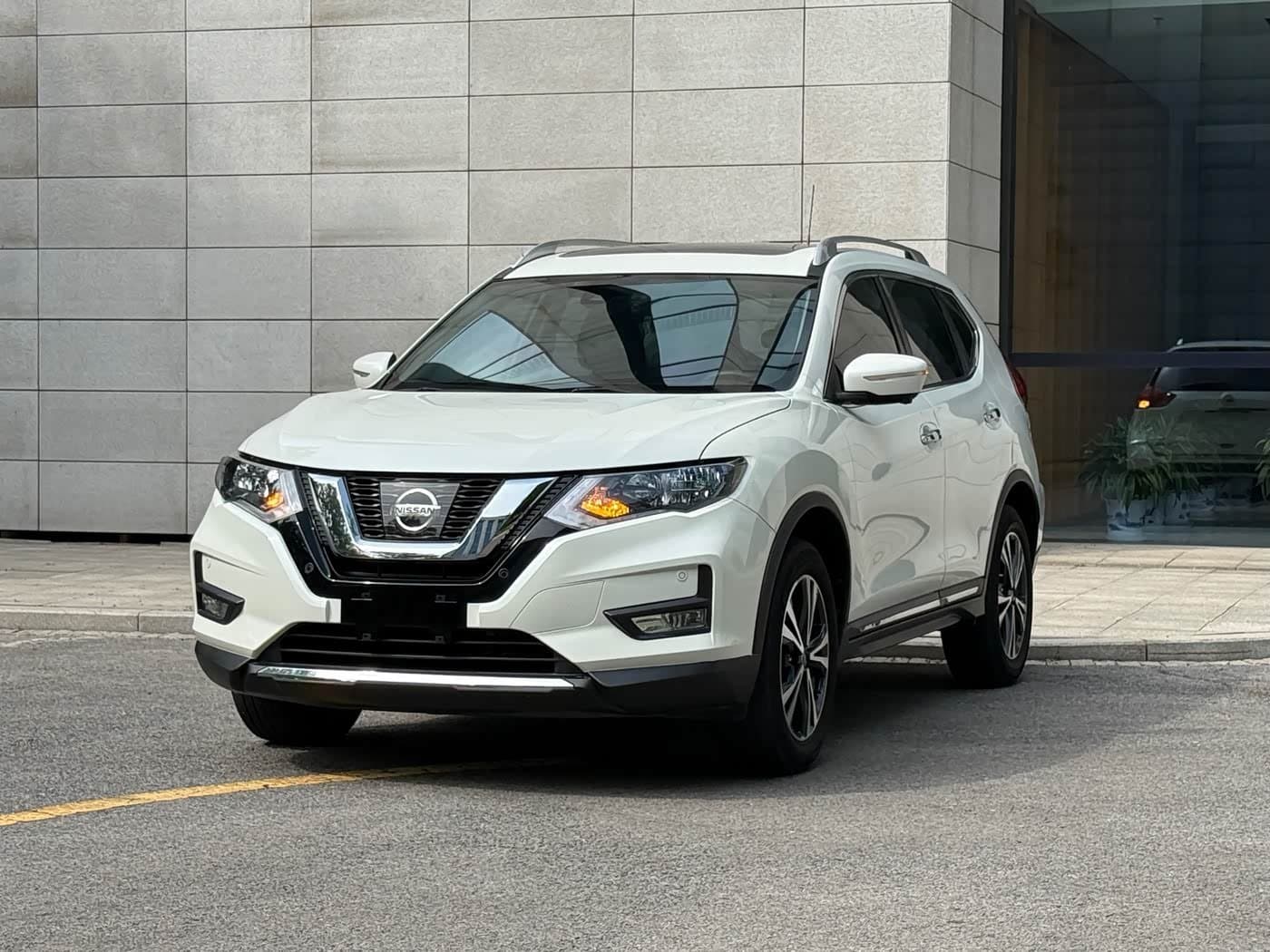 2018 Nissan X-Trail White, 63,000 km, China export – photo 1