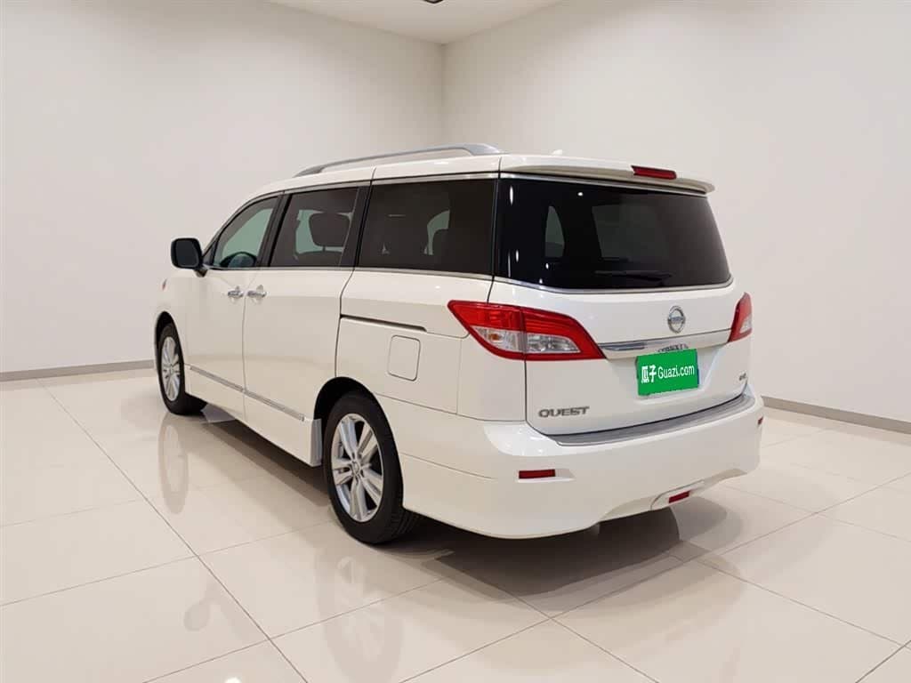 2015 Nissan Quest White, 148,900 km, China export – photo 5