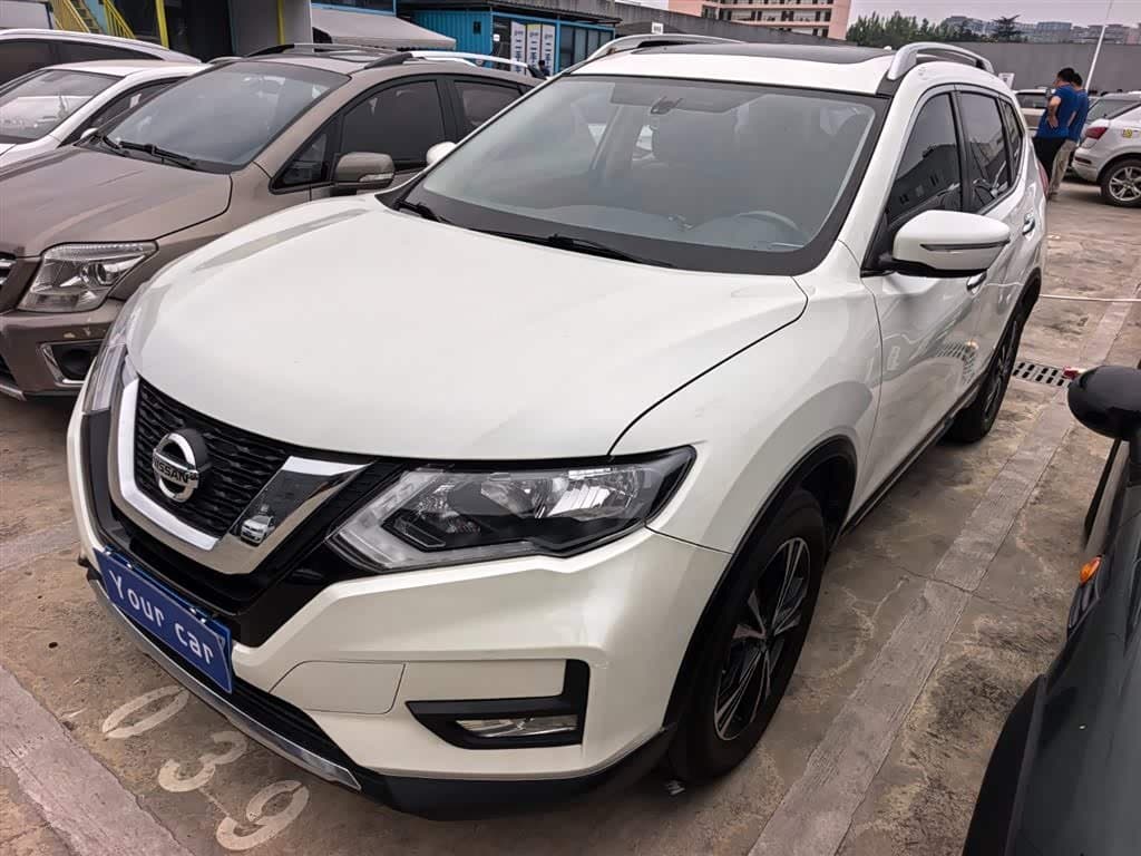 2017 Nissan X-Trail White, 75,000 km, China export – photo 1