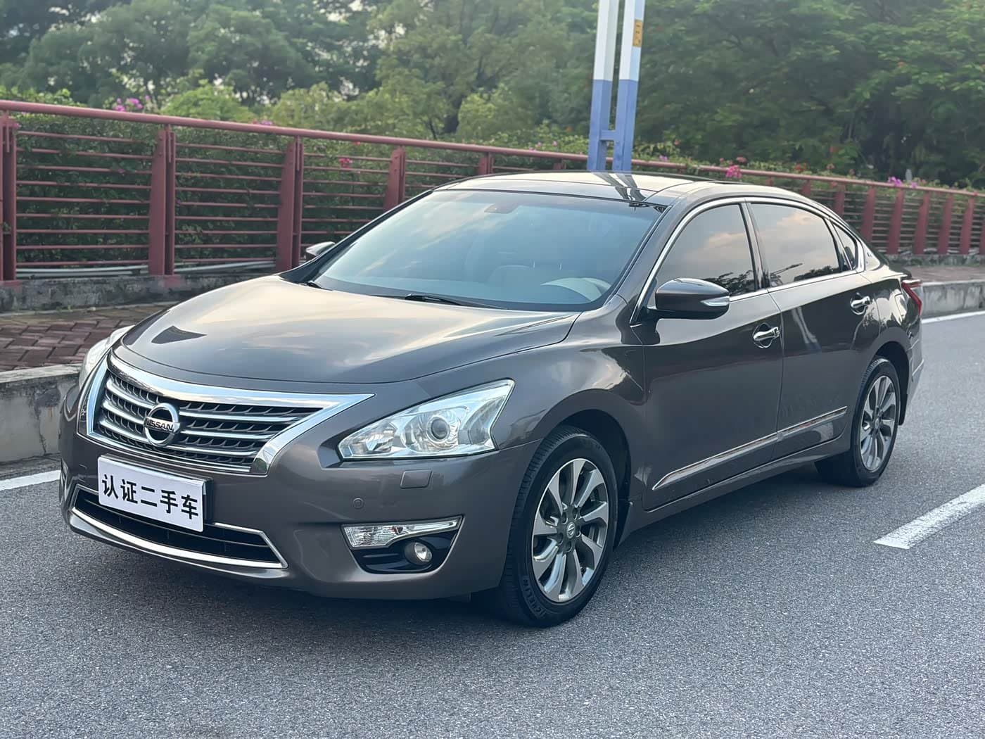 2014 Nissan Teana Champagne, 100,000 km, China export – photo 1