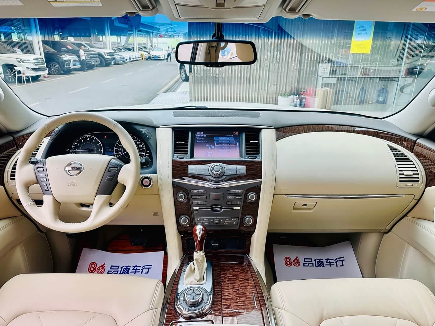 2017 Nissan Patrol White, 38,000 km, China export – photo 6