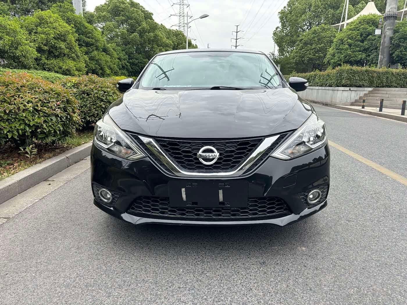 2018 Nissan Sylphy Black, 70,000 km, China export – photo 2