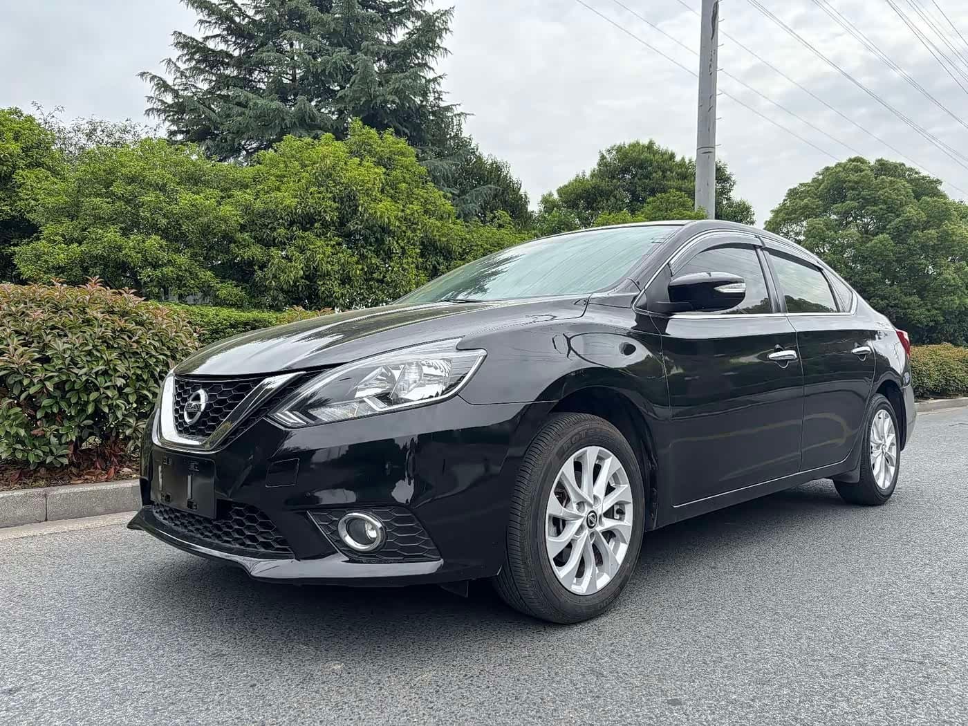 2018 Nissan Sylphy Black, 70,000 km, China export – photo 1