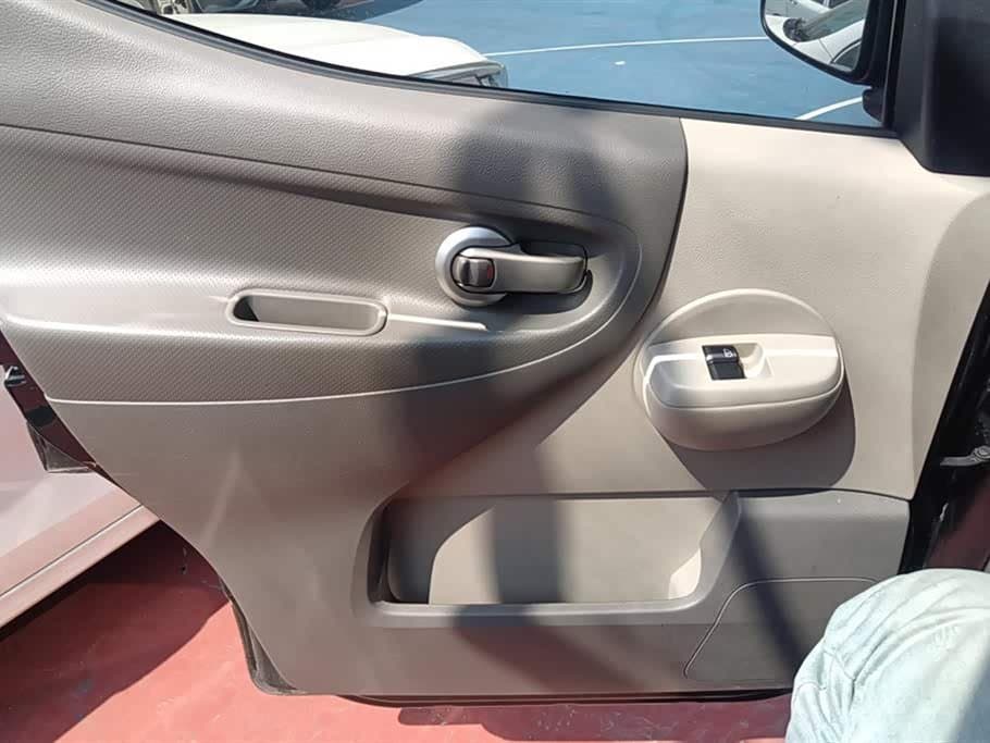 2014 Nissan NV200 Black, 54,900 km, China export – photo 7