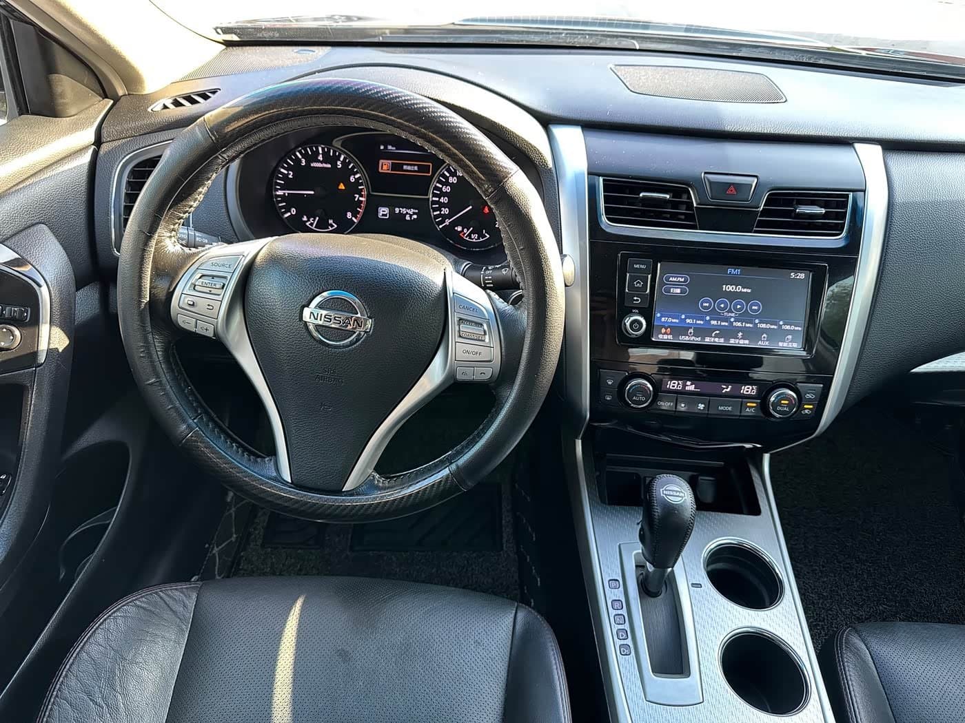 2017 Nissan Teana Black, 90,000 km, China export – photo 6