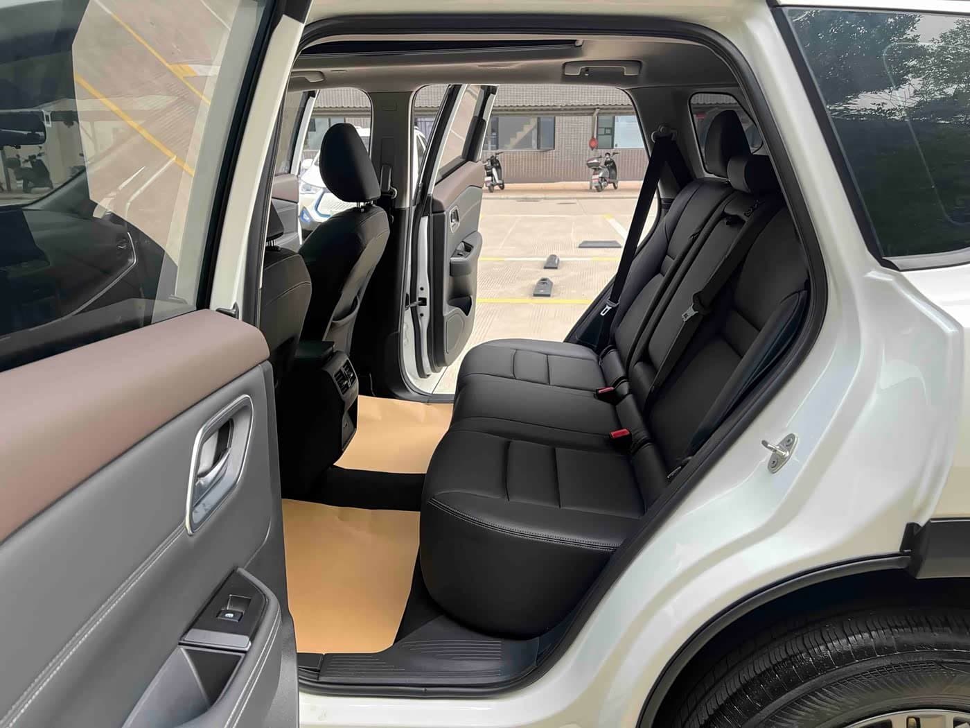 2021 Nissan X-Trail White, 36,000 km, China export – photo 7