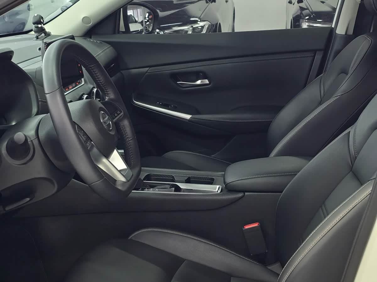 2021 Nissan Sylphy White, 22,000 km, China export – photo 6