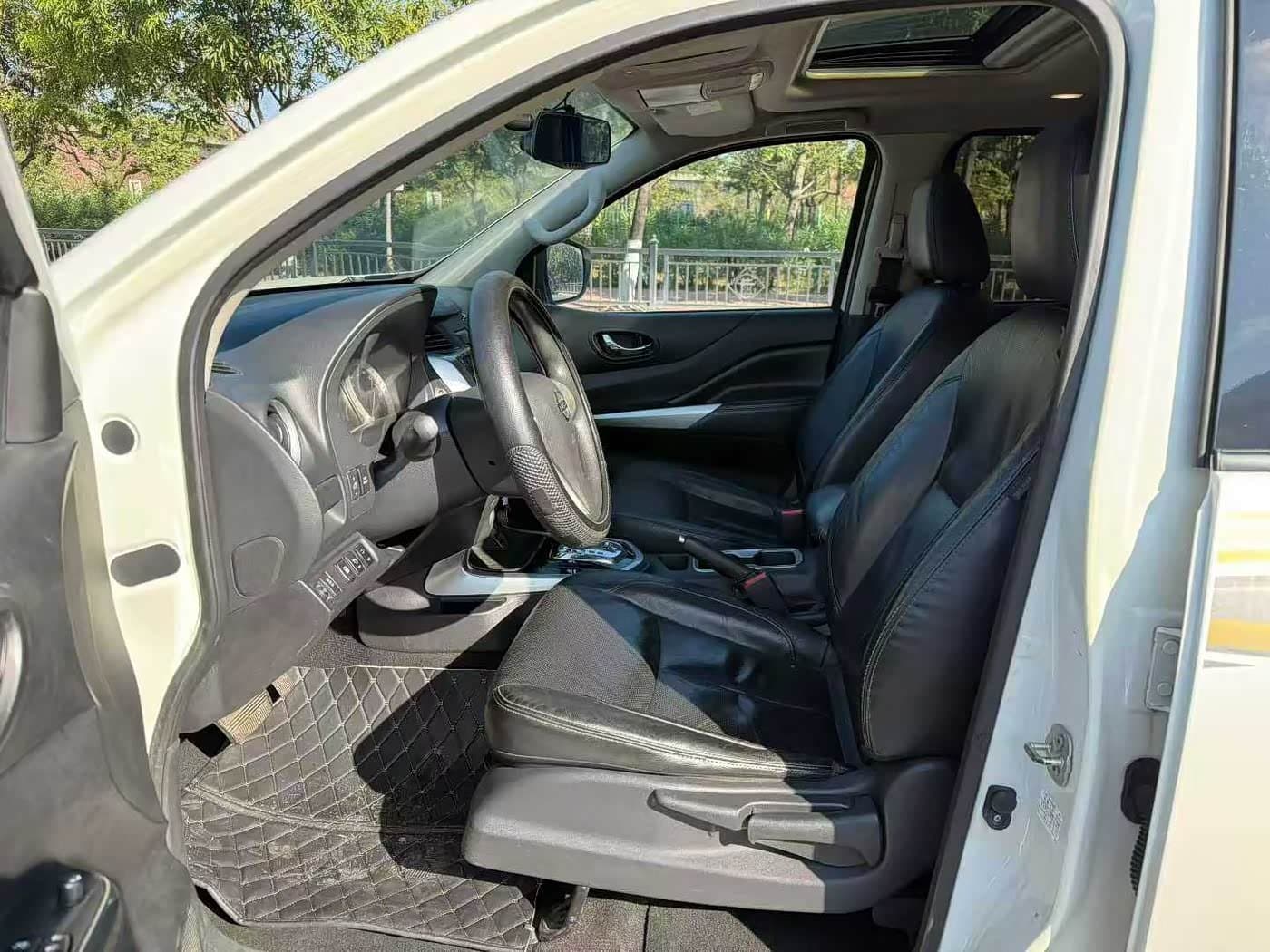 2019 Nissan Terra White, 100,000 km, China export – photo 5