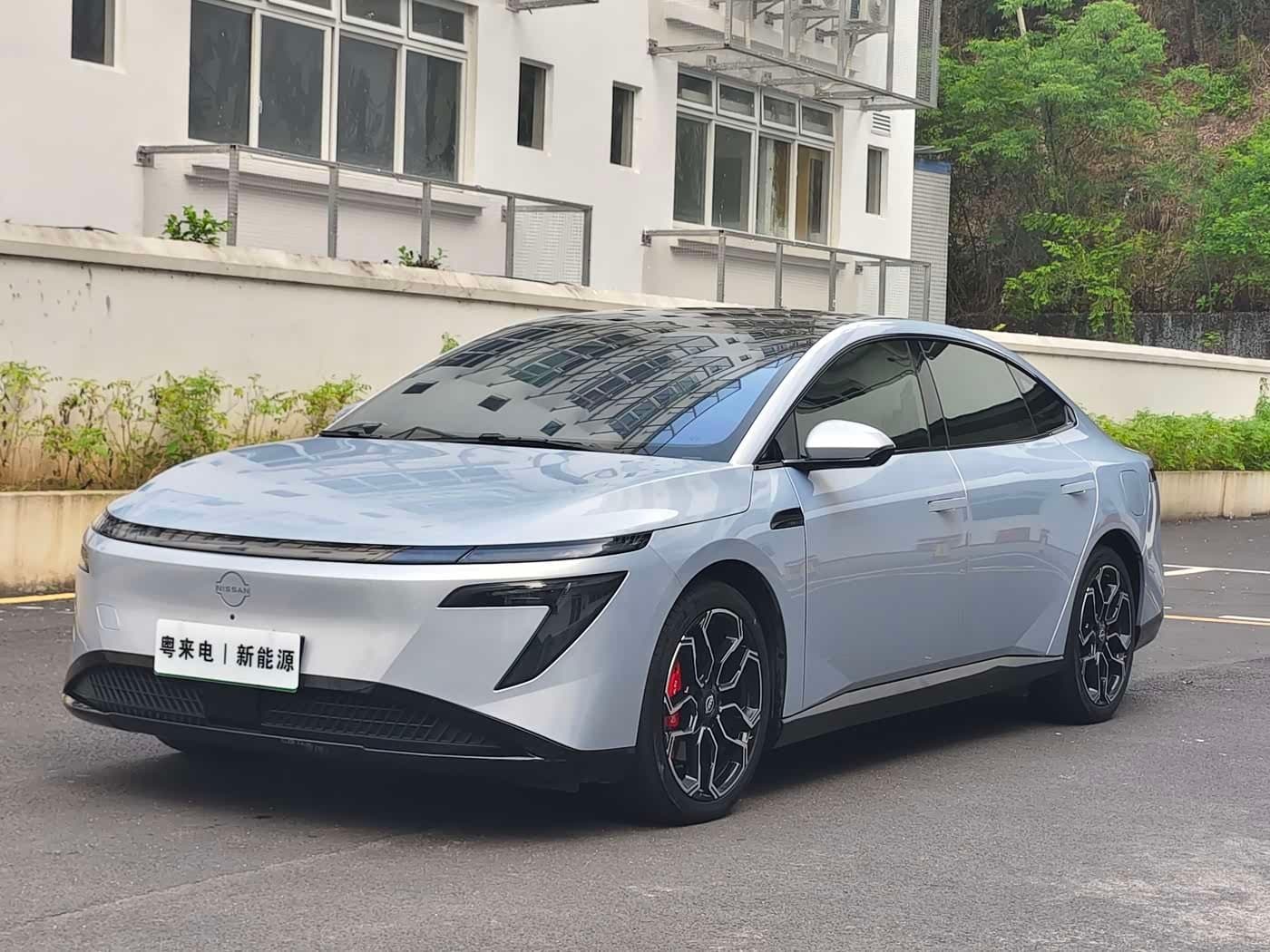 2025 Nissan N7 银灰色, 60,000 km, China export – photo 1