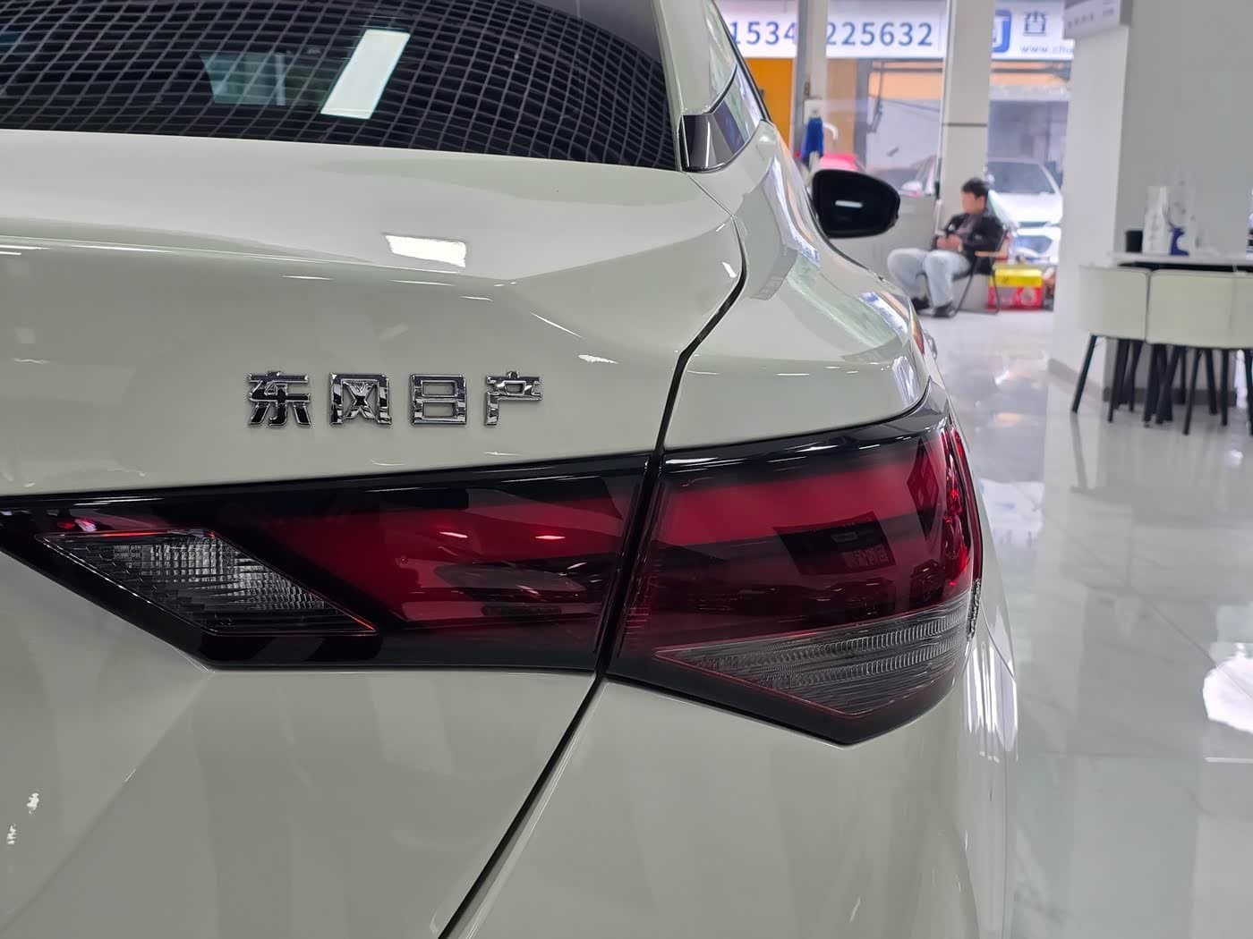 2021 Nissan Sylphy White, 22,000 km, China export – photo 5