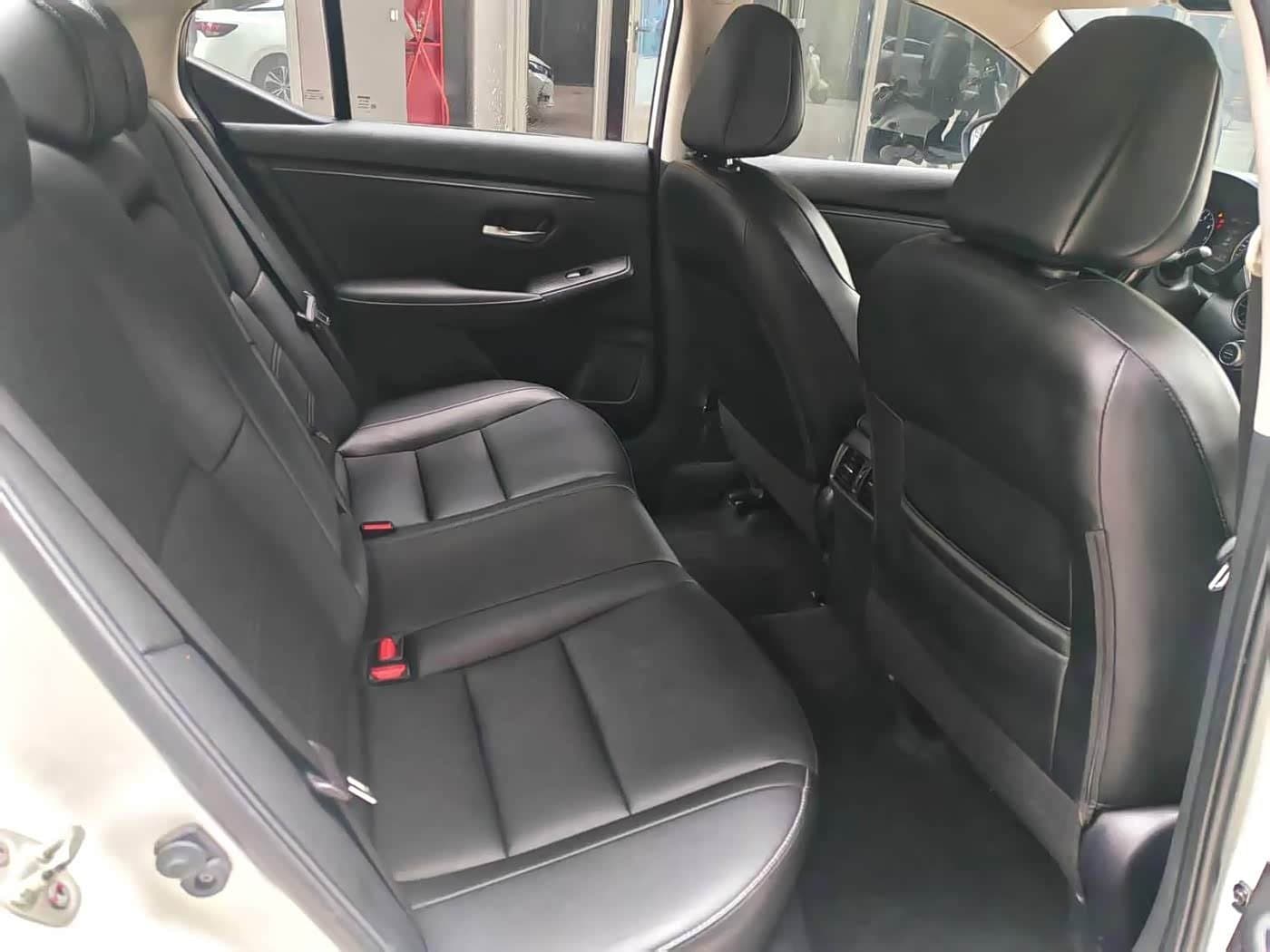 2019 Nissan Sylphy White, 35,800 km, China export – photo 7