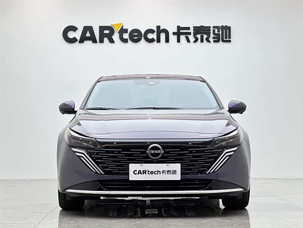 2025 Nissan Teana Red, 3,500 km, China export – photo 7