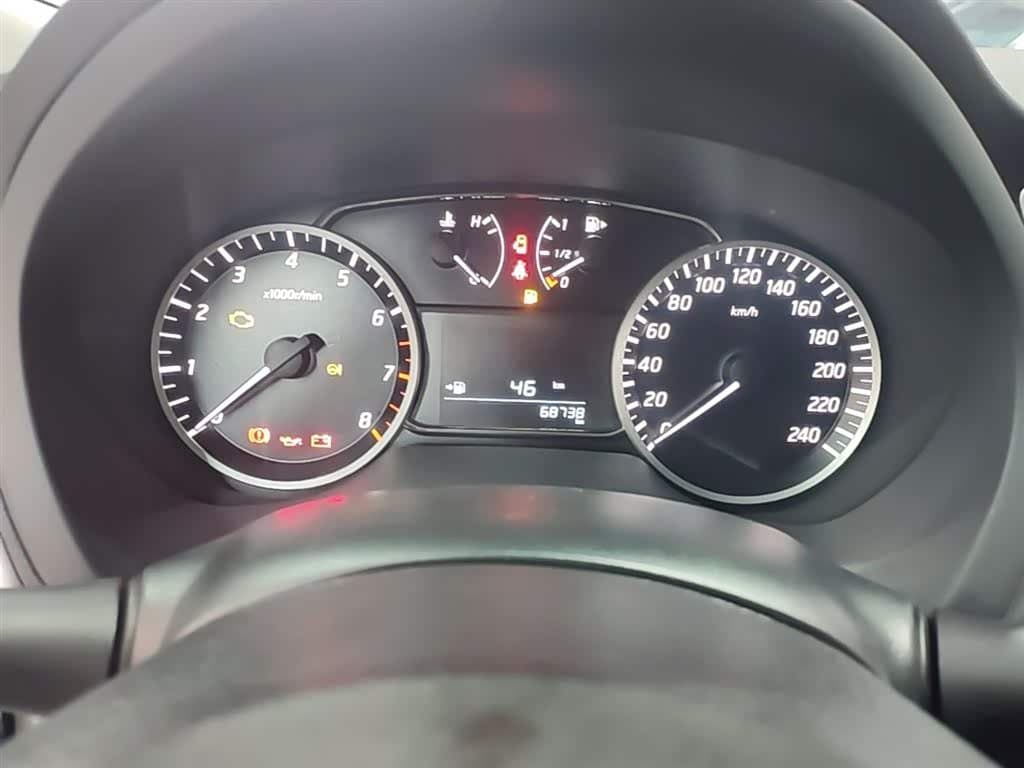 2019 Nissan Sylphy White, 68,700 km, China export – photo 7