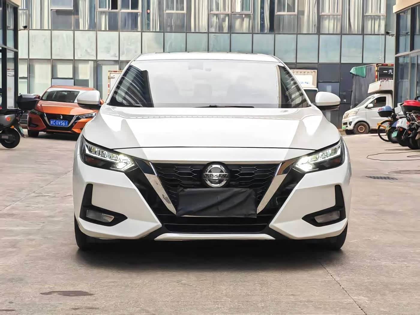 2019 Nissan Sylphy White, 35,800 km, China export – photo 2