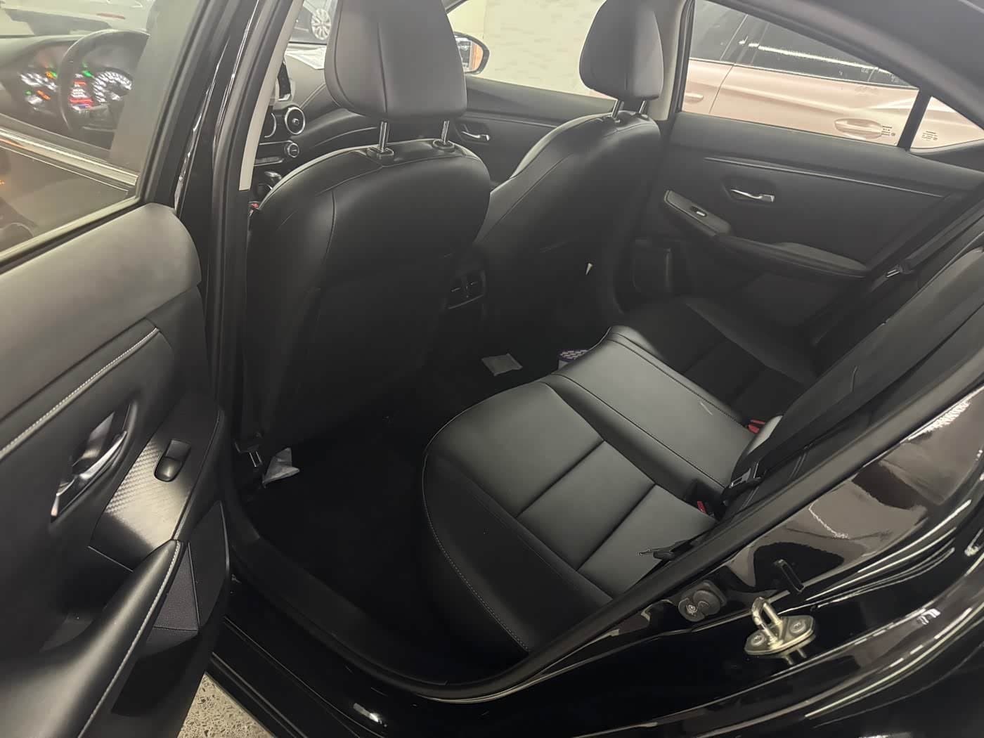 2020 Nissan Sylphy Black, 51,000 km, China export – photo 7