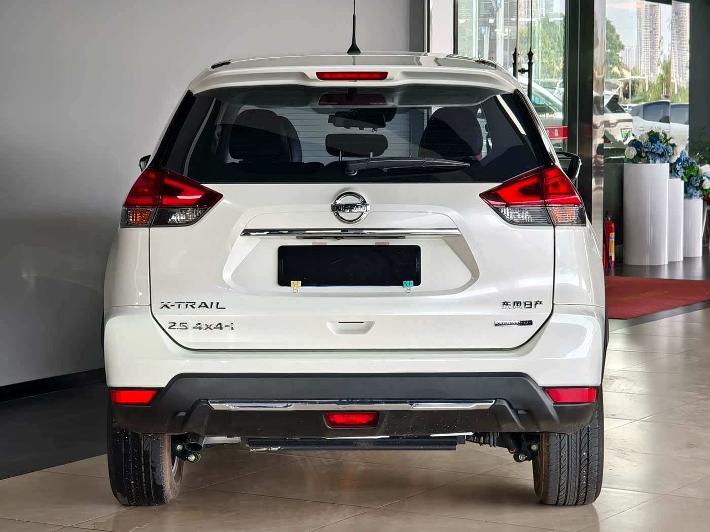 2018 Nissan X-Trail White, 88,010 km, China export – photo 4