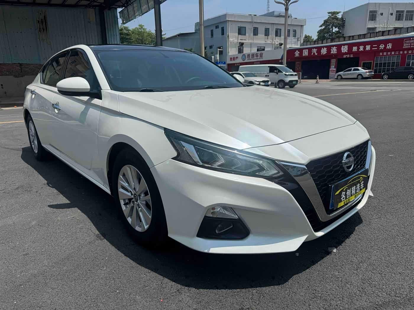 2018 Nissan Teana White, 56,000 km, China export – photo 3