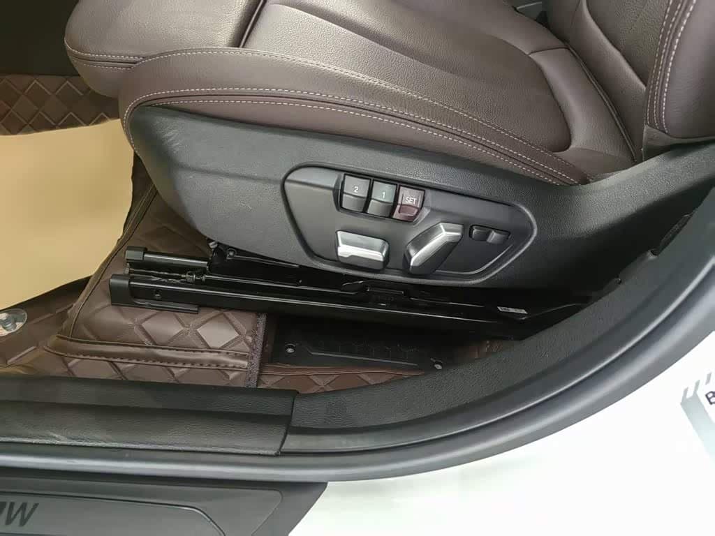 2020 BMW X1 White, 60,900 km, China export – photo 7
