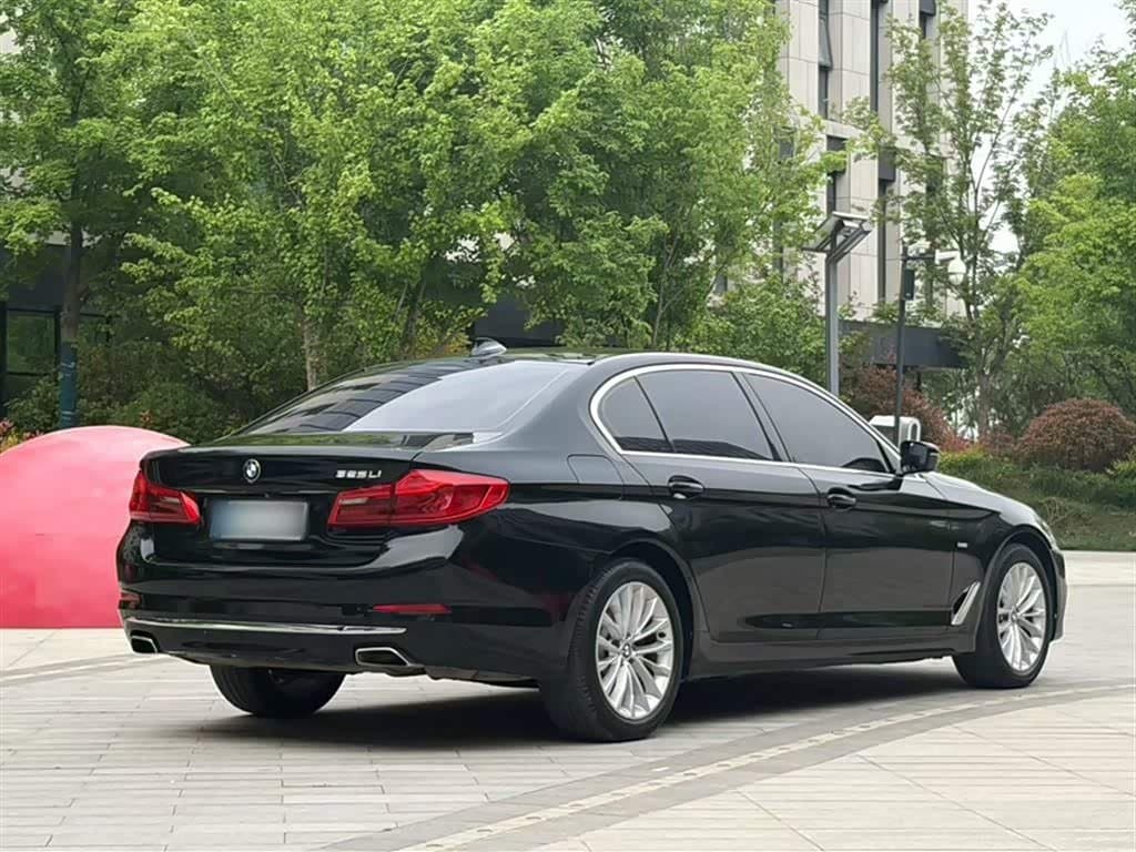 2018 BMW 5 Series Black, 75,300 km, China export – photo 7