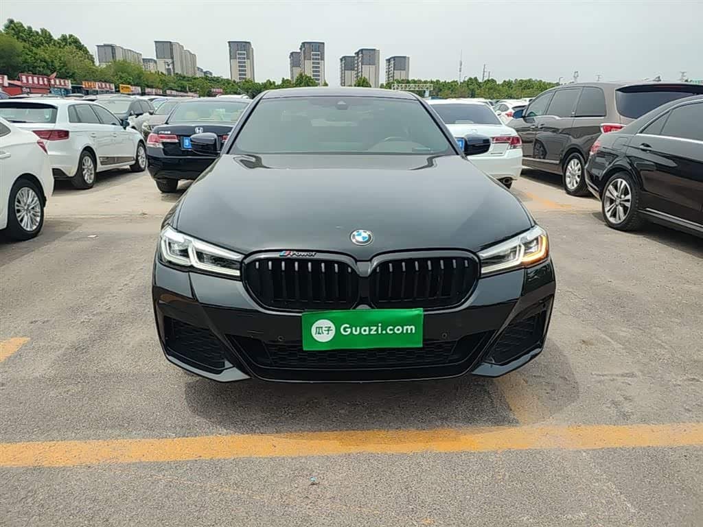 2022 BMW 5 Series Black, 41,200 km, China export – photo 3