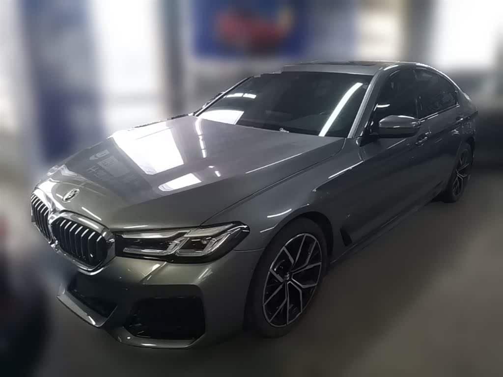 2021 BMW 5 Series 银灰色, 22,200 km, China export – photo 3