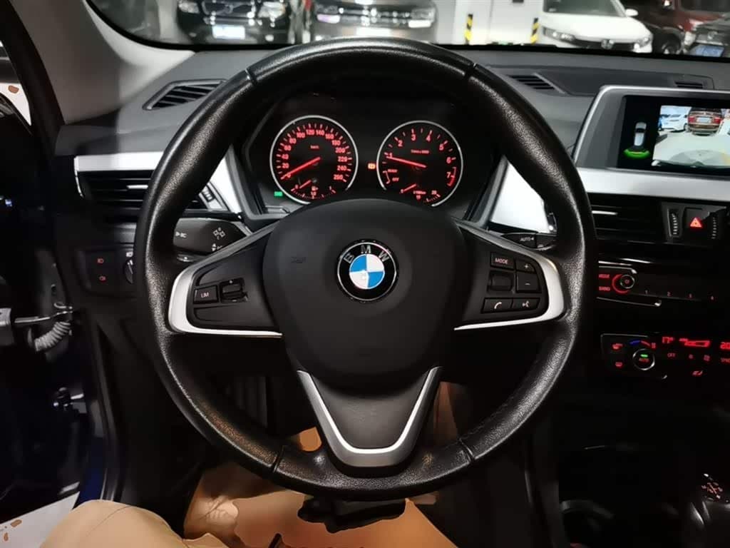 2017 BMW X1 Blue, 115,000 km, China export – photo 7