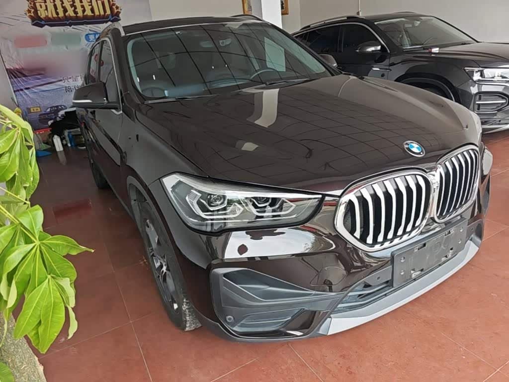 2021 BMW X1 Champagne, 46,400 km, China export – photo 4