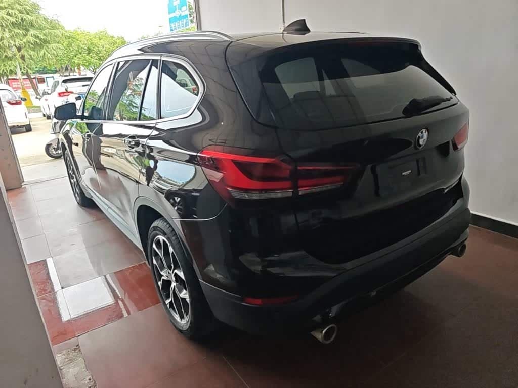 2021 BMW X1 Champagne, 46,400 km, China export – photo 5