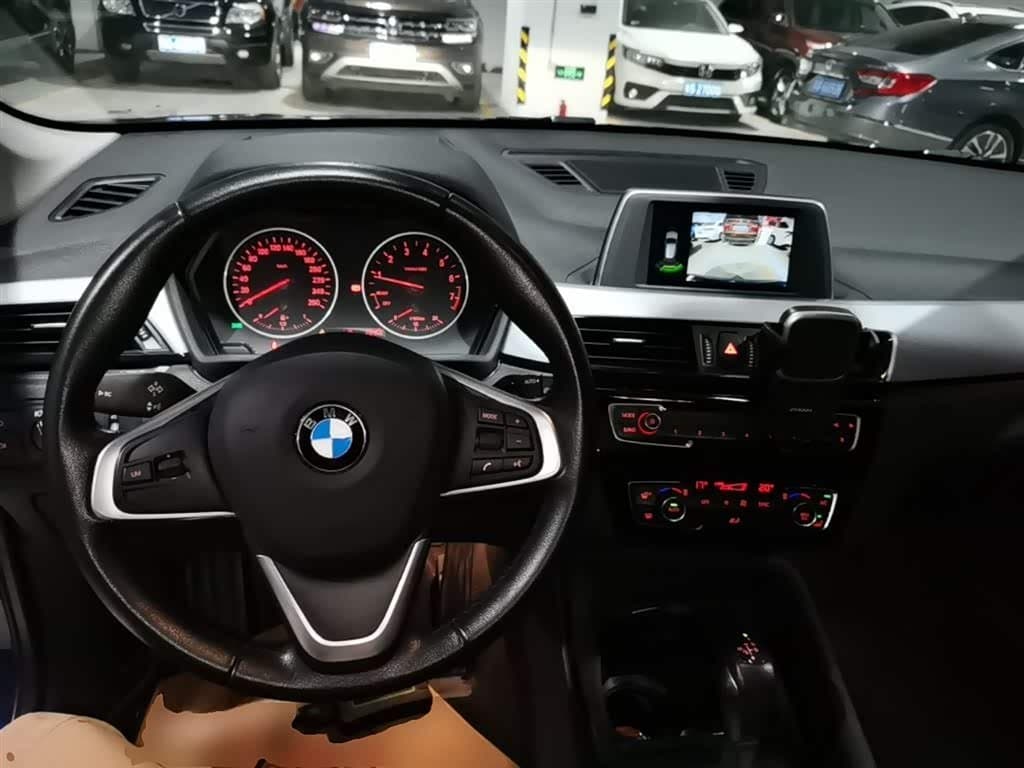 2017 BMW X1 Blue, 115,000 km, China export – photo 6