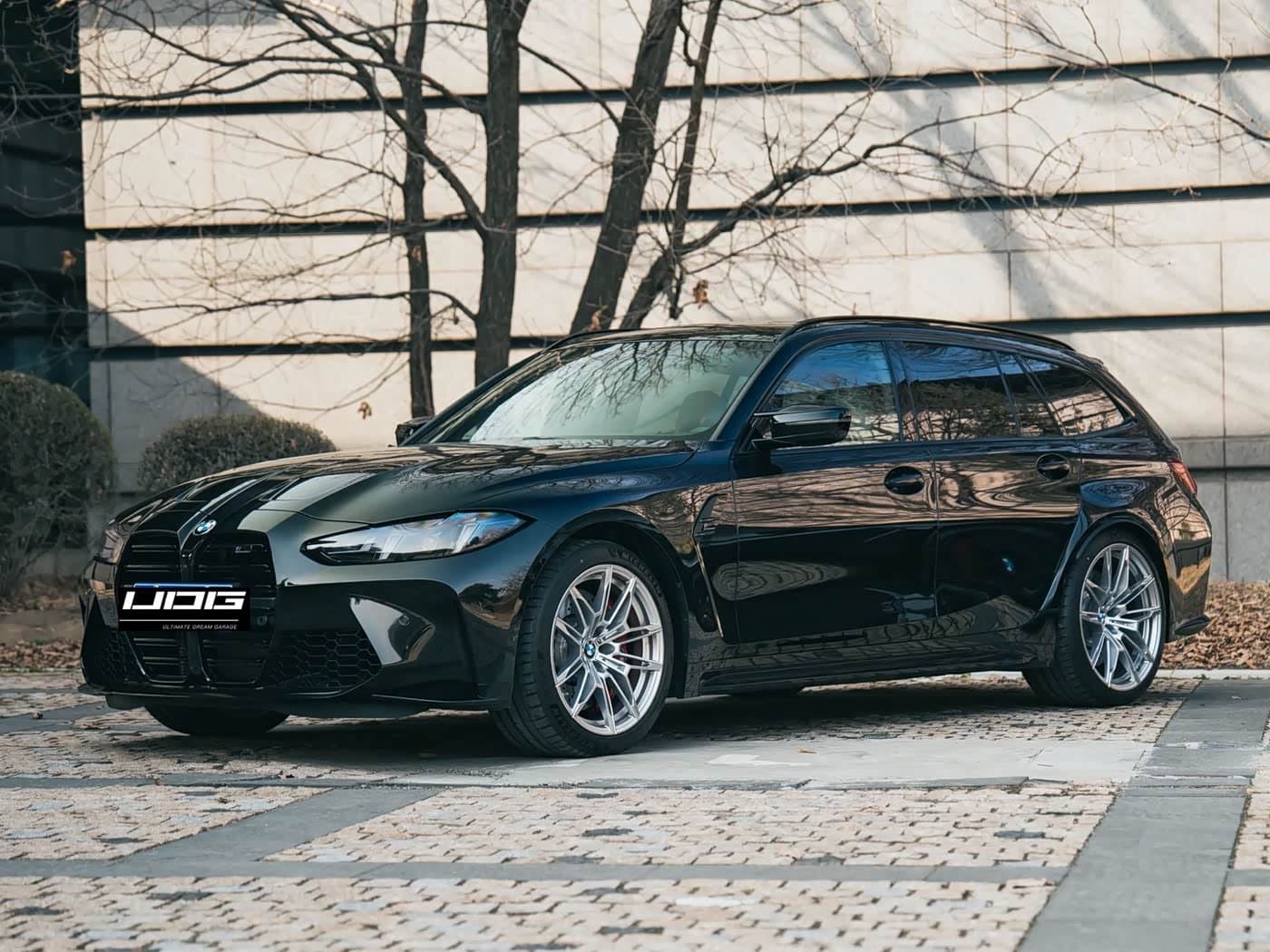 2025 BMW M3 Black, 1,600 km, China export – photo 1
