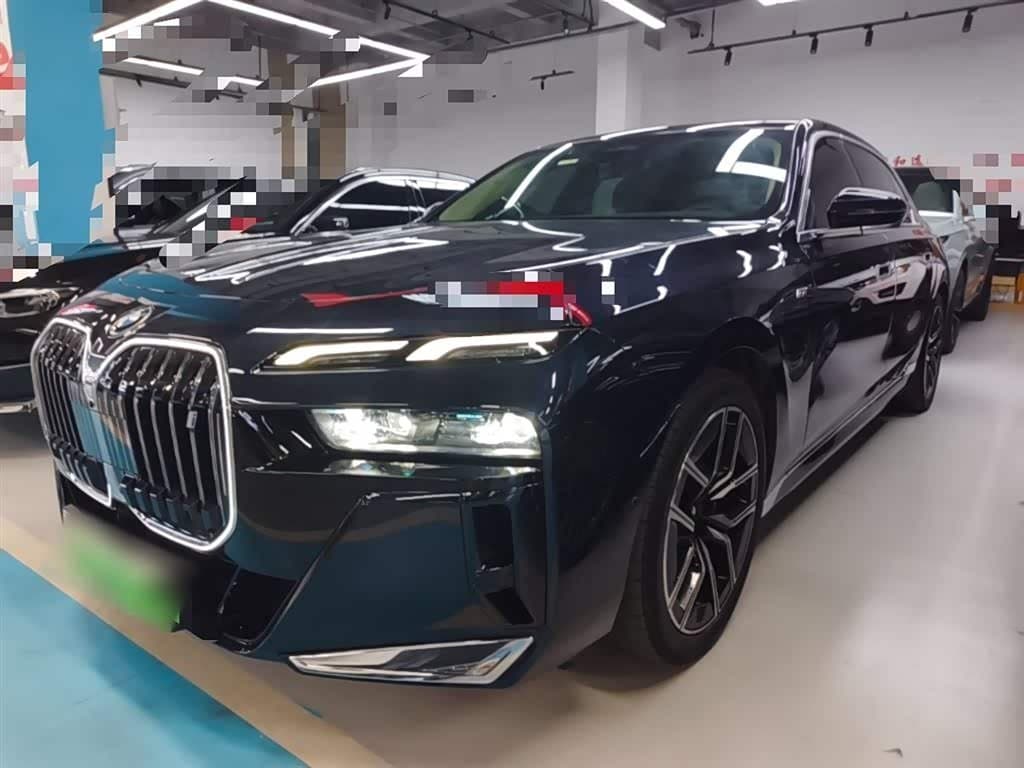 2023 BMW i7 Black, 54,700 km, China export – photo 2